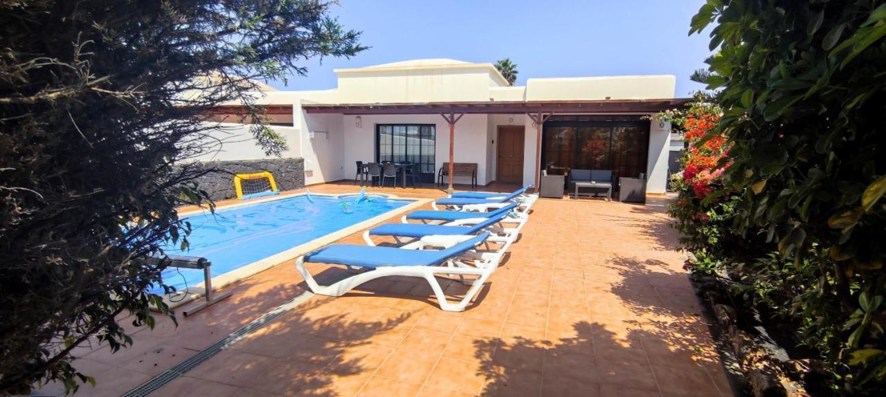 Villa Celeste Playa Blanca  Extérieur photo