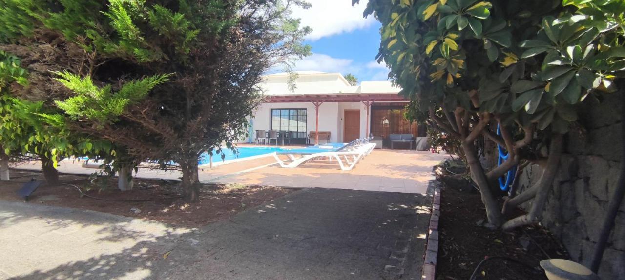Villa Celeste Playa Blanca  Extérieur photo